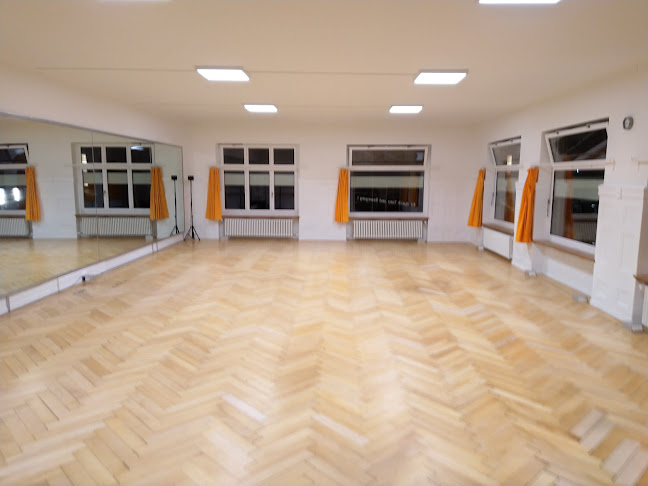 Rezensionen über Bewegungsraum in Delsberg - Tanzschule