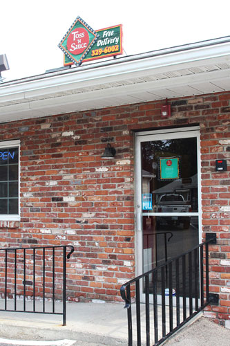 Toss N' Sauce Italian Pizzeria 03841
