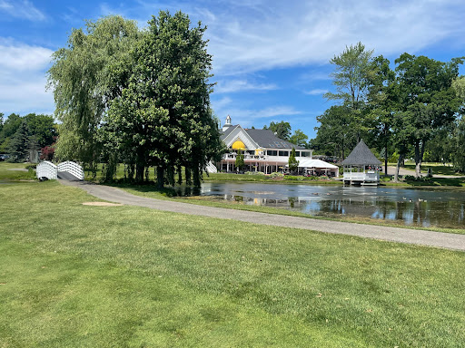 Golf Course «Tanglewood Golf Course», reviews and photos, 22805 Country Club Dr, South Lyon, MI 48178, USA
