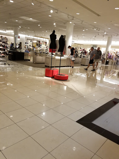 Department Store «Nordstrom Waterside», reviews and photos, 5489 Tamiami Trail N, Naples, FL 34108, USA