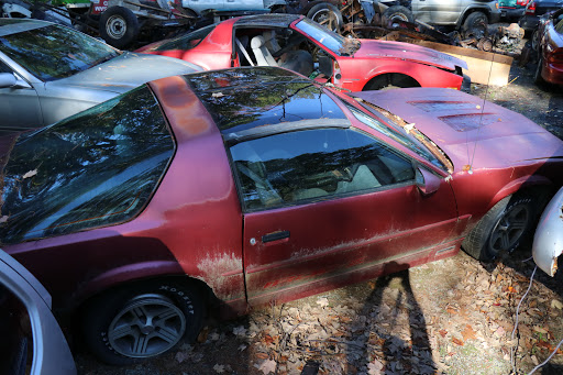 Used Auto Parts Store «Camaro Heaven / Drew Auto Parts», reviews and photos, 112 Clark Rd, Tilton, NH 03276, USA