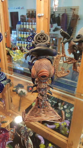 Tobacco Shop «Apparatus Smoke Shop», reviews and photos, 284 Cowesett Ave, West Warwick, RI 02893, USA