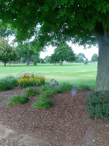 Golf Course «Dundee Golf Club», reviews and photos, 13851 S Custer Rd, Dundee, MI 48131, USA