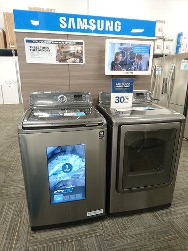 Electronics Store «Best Buy», reviews and photos, 1851 Sunrise Hwy, Bay Shore, NY 11706, USA