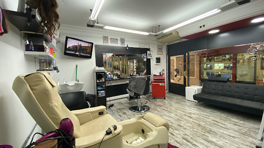 Extensiones barbershop C. la Palma, 9, 35100 Maspalomas, Las Palmas, España