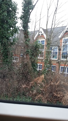 Kingswood Primary School (Upper Site) - School
