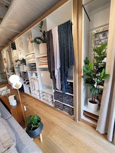 Furniture Store «west elm», reviews and photos, 1728 14th St NW, Washington, DC 20009, USA