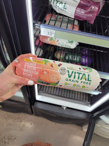 Pet Supply Store «Petco Animal Supplies», reviews and photos, 2687 Countryside Dr, Turlock, CA 95380, USA