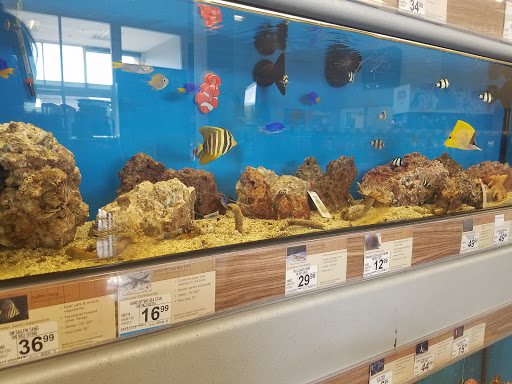 Pet Supply Store «Petco Animal Supplies», reviews and photos, 1201 E Washington Ave, Union Gap, WA 98903, USA