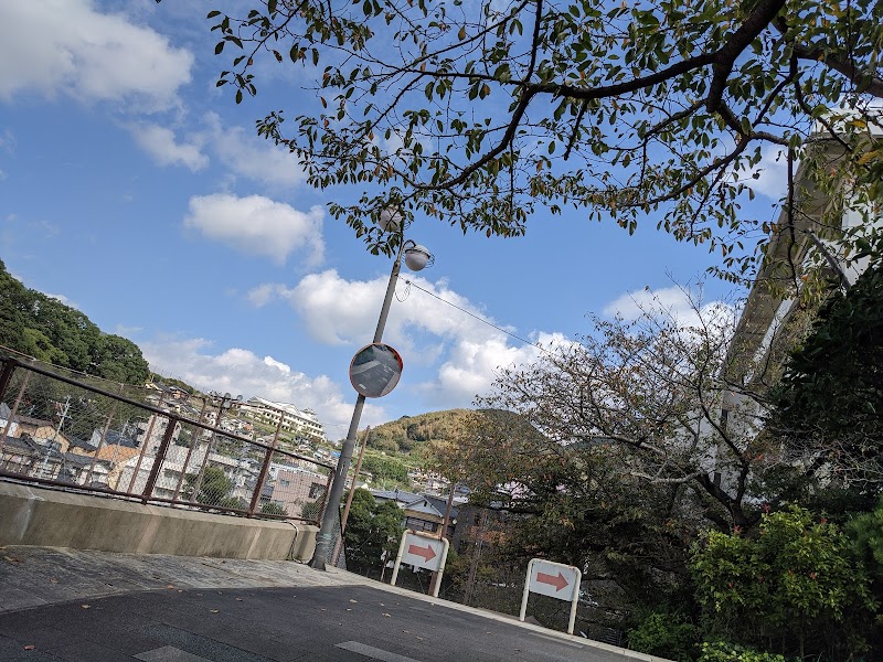 長崎県立鳴滝高等学校