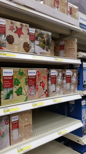 Department Store «Target», reviews and photos, 300 S Randall Rd, Elgin, IL 60123, USA