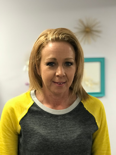 Hair Salon «Iconique Hair Studio», reviews and photos, 201 E Markham St #40, Little Rock, AR 72201, USA