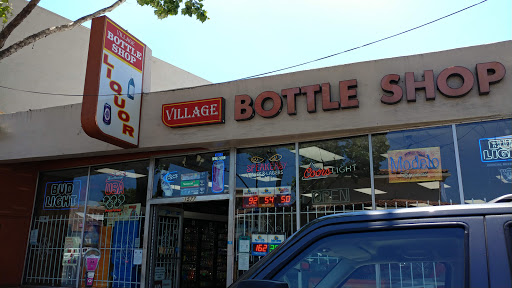 Shopping Mall «Pelton Shopping Center», reviews and photos, 110 Pelton Center Way, San Leandro, CA 94577, USA