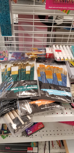 Clothing Store «Ross Dress for Less», reviews and photos, 1419 N Davis Rd, Salinas, CA 93907, USA