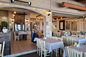 Taverna Thalassopoulia image