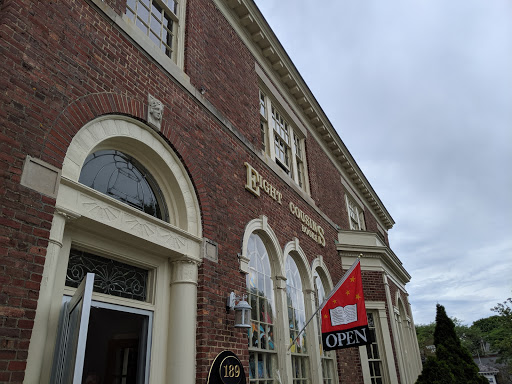 Book Store «Eight Cousins Books», reviews and photos, 189 Main St, Falmouth, MA 02540, USA