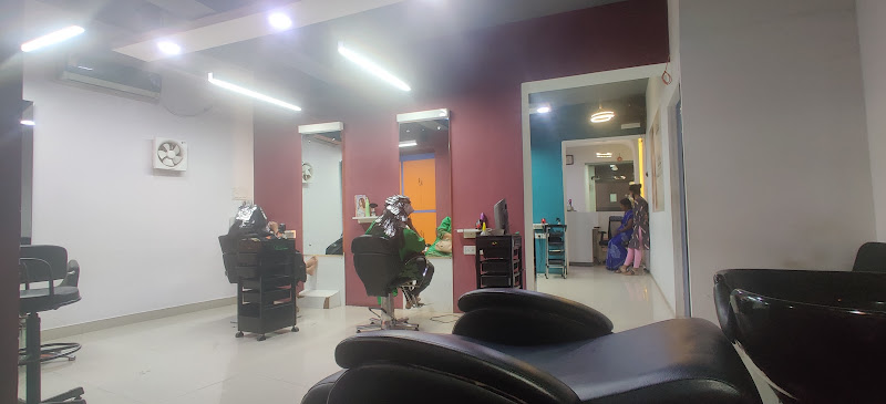F-Kludge Unisex Salon Bengaluru