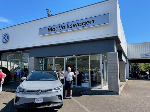 Volkswagen Dealer «McMinnville Volkswagen», reviews and photos, 1920 OR-99W, McMinnville, OR 97128, USA