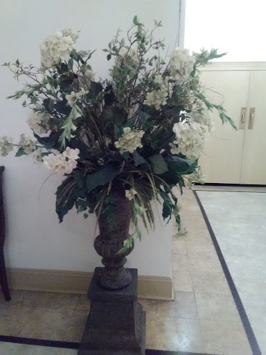 Funeral Home «Metropolitian Funeral Services Inc», reviews and photos, 120 W Berkley Ave, Norfolk, VA 23523, USA