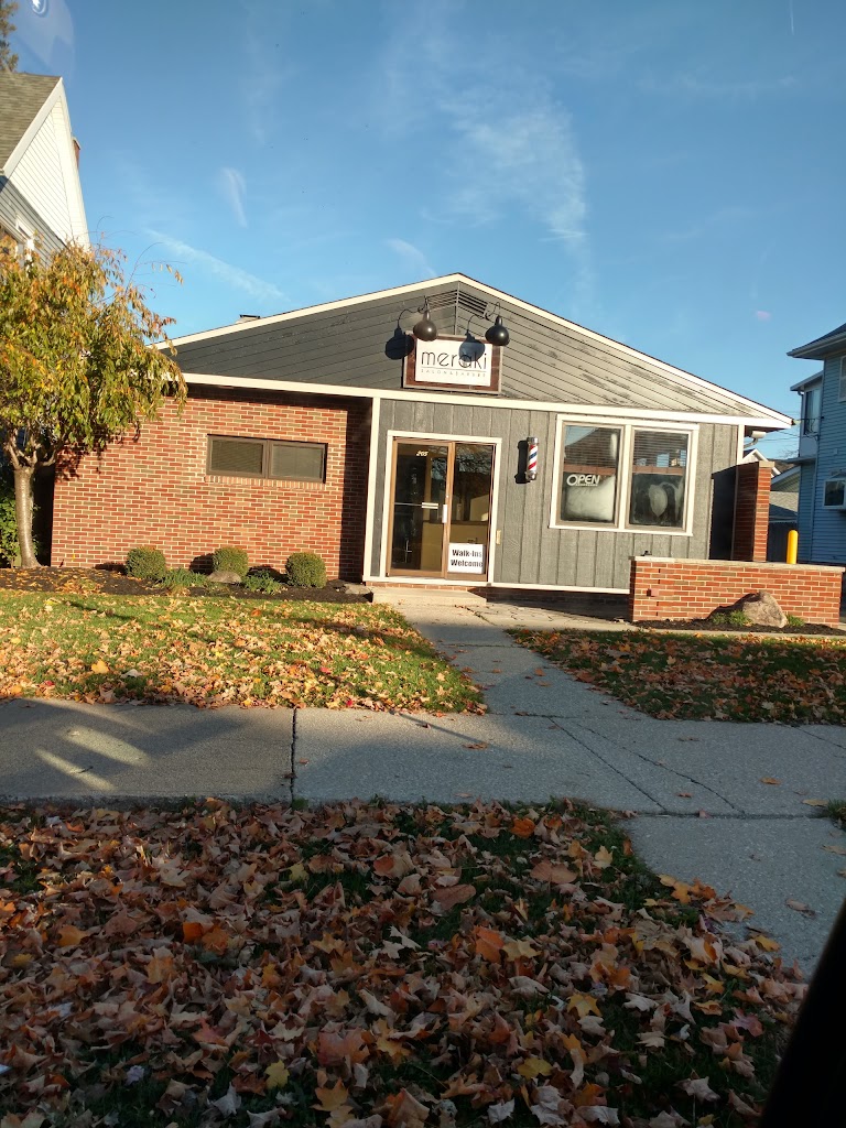 Raitzy's Chop Shop ( Appointments preferred/Limited Walk-in availability) 44883