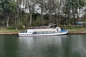 Personenschifffahrt Fahrgastschiff " LYRA " image