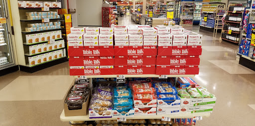 Grocery Store «Hannaford Supermarket», reviews and photos, 299 Elm St, Biddeford, ME 04005, USA