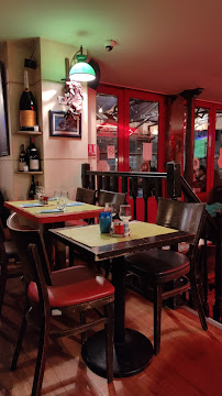 Atmosphère du Restaurant Les Rigoles à Paris - n°3