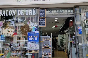 Le Café Boutique image