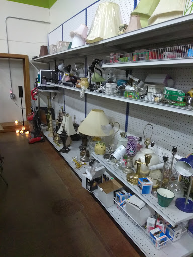 Thrift Store «Goodwill Bremerton», reviews and photos, 4209 Wheaton Way, Bremerton, WA 98310, USA