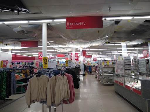 Discount Store «Kmart», reviews and photos, 10 W Lake St, Minneapolis, MN 55408, USA