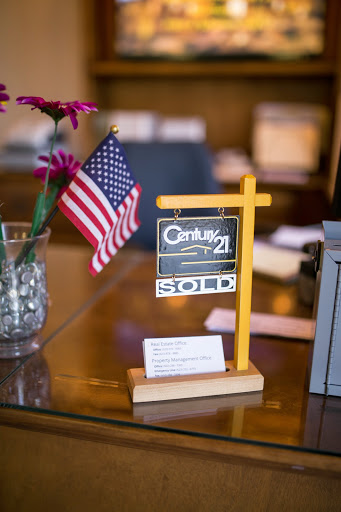 Real Estate Agency «Century 21 Northwest Realty», reviews and photos, 16040 N 59th Ave, Glendale, AZ 85306, USA