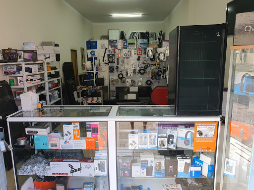 Reparación TV y venta pequeños electrodomesticos UNISOSAT en Fraile, Santa Cruz de Tenerife