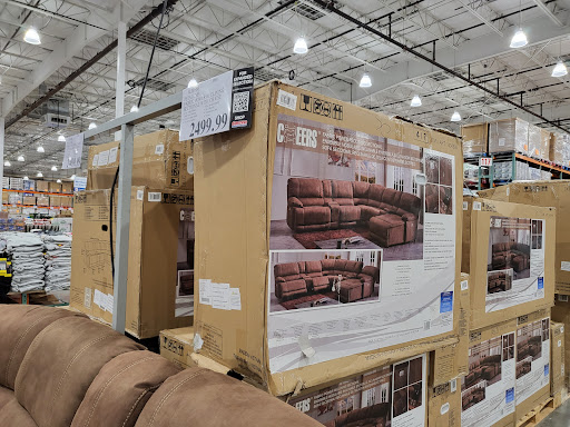 Warehouse store «Costco Wholesale», reviews and photos, 1300 Edwards Ferry Rd NE, Leesburg, VA 20176, USA