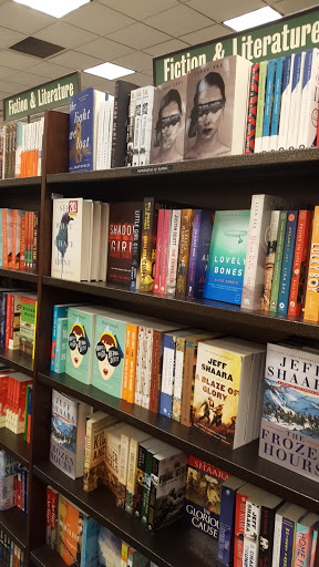 Book Store «Barnes & Noble», reviews and photos, 1291 Promenade Pl, Eagan, MN 55121, USA