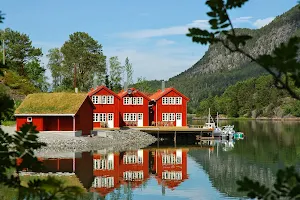 Møst Sjøstuer - Fisherman cabin image