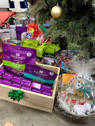 Pet Supply Store «Pet Joy», reviews and photos, 8023 Archibald Ave, Rancho Cucamonga, CA 91730, USA