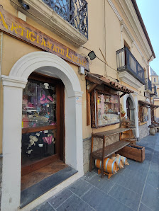 Bar Osteria La tana del lupo Piazza Marconi, 85030 San Severino lucano PZ, Italia