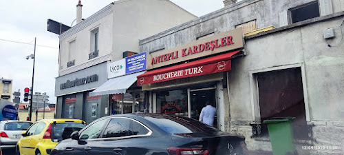 Antepli Kardesler à Les Pavillons-sous-Bois