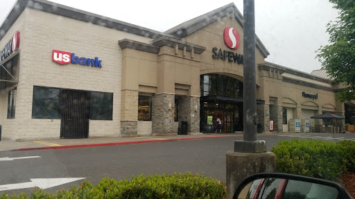 Grocery Store «Safeway», reviews and photos, 4320 SE King Rd, Milwaukie, OR 97222, USA