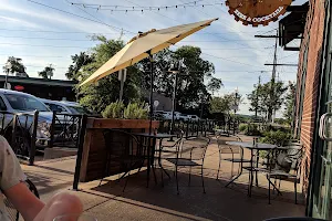 Avenue Pub - Downtown Tuscaloosa image
