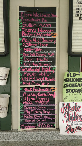 Gift Shop «Quechee Gorge Gifts & Sportswear», reviews and photos, 6053 Woodstock Rd, Quechee, VT 05059, USA