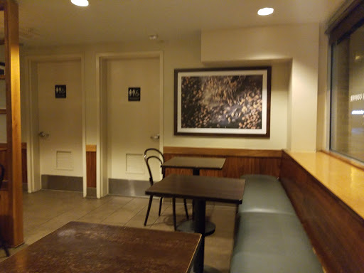 Coffee Shop «Starbucks», reviews and photos, 1 Parker Harding Plaza, Westport, CT 06880, USA