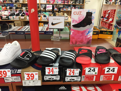 Shoe Store «Shoe City - Orange», reviews and photos, 969 N Tustin St, Orange, CA 92867, USA