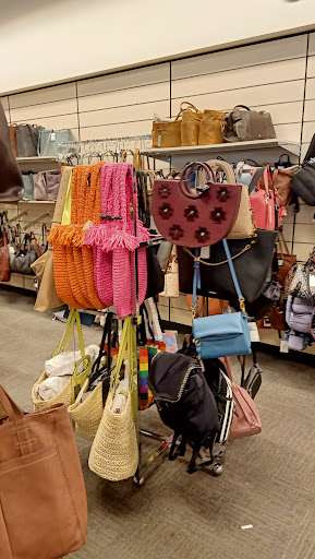 Department Store «Nordstrom Rack Gateway», reviews and photos, 9607 Research Blvd, Austin, TX 78759, USA
