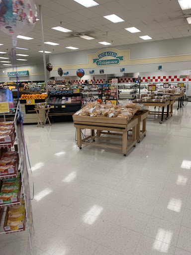 Grocery Store «Winn-Dixie», reviews and photos, 4701 Center Point Rd, Pinson, AL 35126, USA