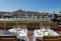 Atmosphère du Restaurant français Le Miramar à Marseille - n°6