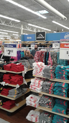 Department Store «Walmart Supercenter», reviews and photos, 2363 Old Hwy 135, Corydon, IN 47112, USA