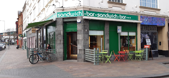 Bar Sandwich