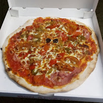 Pizza du Pizzeria le Sablier - Villefranche sur Saône à Villefranche-sur-Saône - n°17