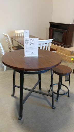 Appliance Store «Sears Outlet», reviews and photos, 1936 W Ave 140th, San Leandro, CA 94577, USA